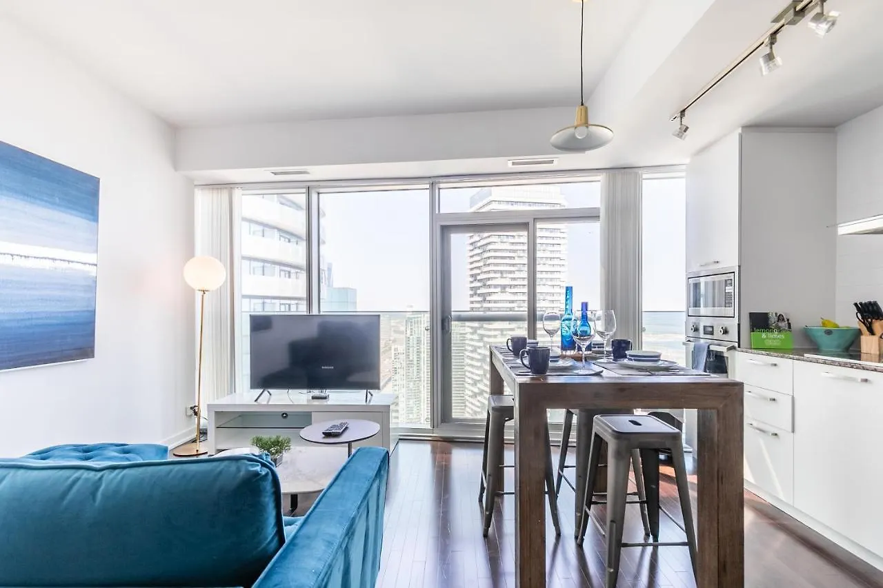 Stylish 1Br Condo - Cn Tower View, Entertainment District-Downtown Toronto